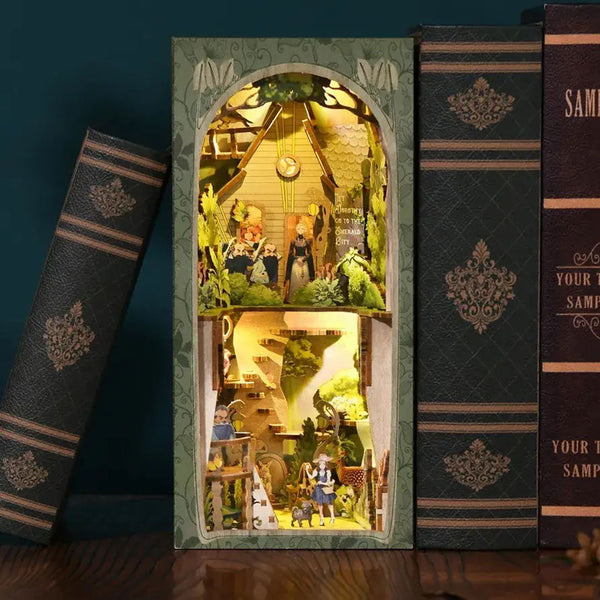 The Wizard of Oz DIY Book Nook Shelf Insert