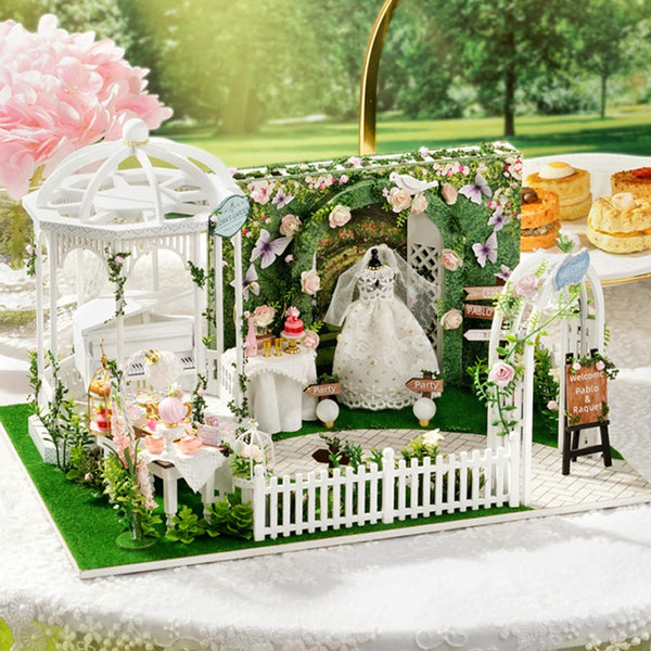 Meet to the Love DIY Wedding Dollhouse Kit