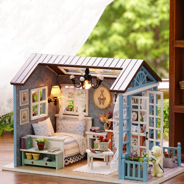 Forest Times Mini Doll House Kit