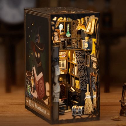 Magic Pharmacist 3D Wooden Puzzle Book Nook Kit